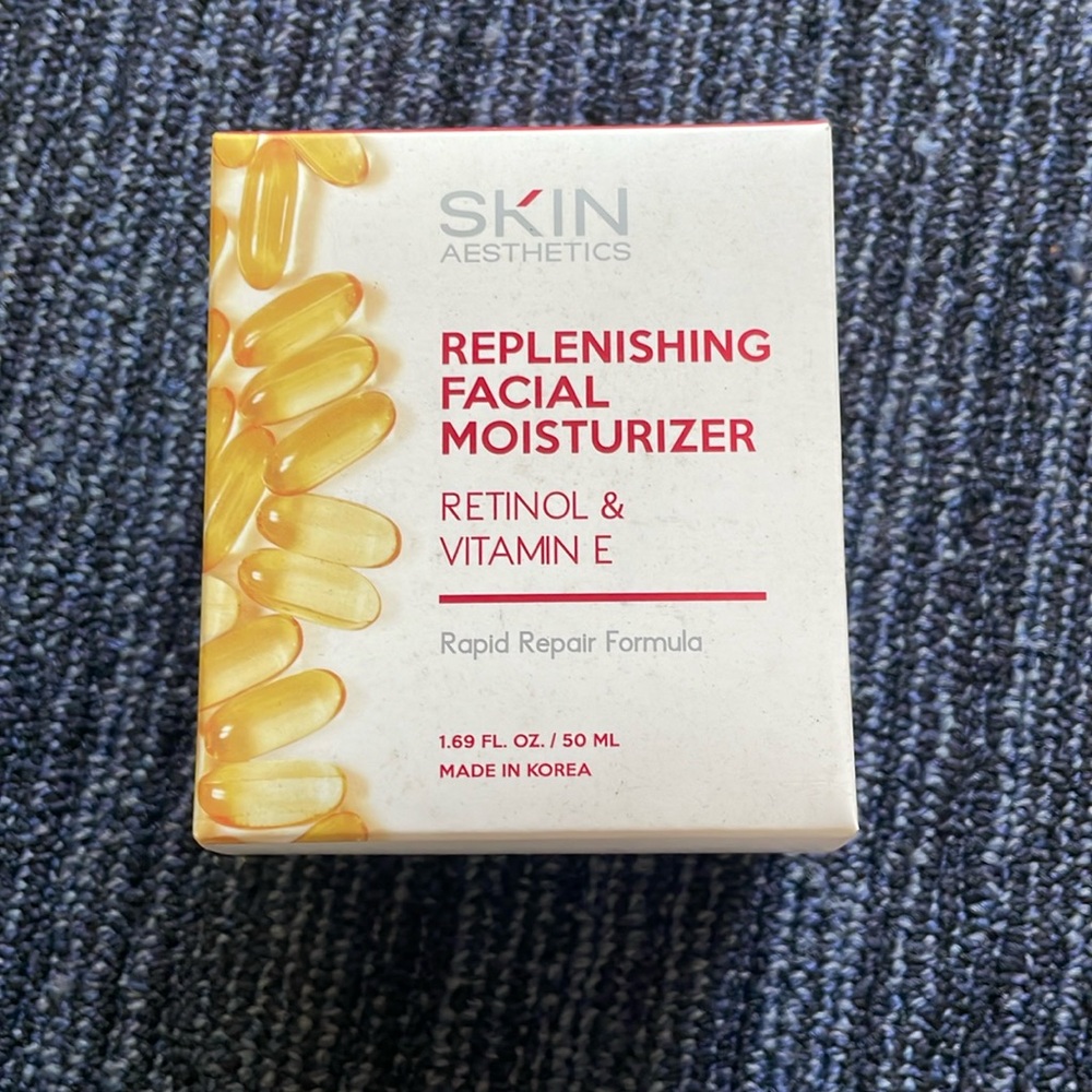 Skin Aesthetics Retinol & Vitamin E Daily Face Moisturizer